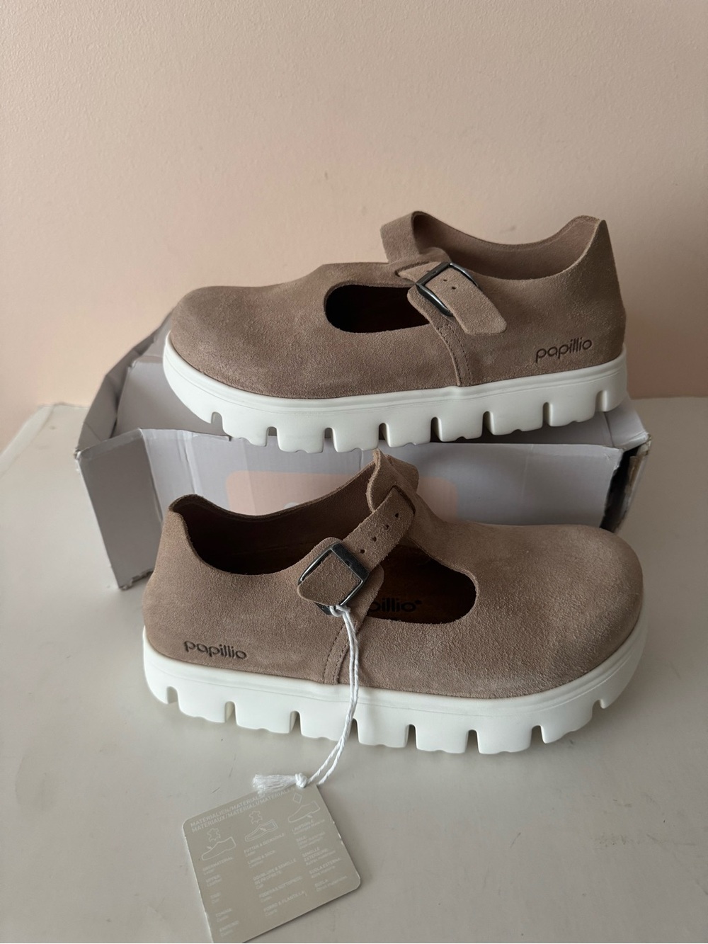 Birkenstock Paris Pap Chunky Suede Leather Platform Shoe. Size: 7, 38
